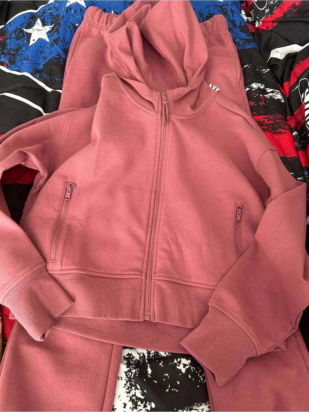 NWOT Old Navy girls Mauve Pink Hoodie and Jogger Set